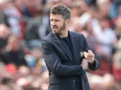 Man Utd môže aktivovať prestupovú klauzulu vo výške 69 miliónov libier pre Michaela Carricka | Futbal | Šport Man Utd môže aktivovať prestupovú klauzulu vo výške 69 miliónov libier pre Michaela Carricka | Futbal | Šport