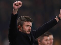 Man Utd môže podpísať gólostroj, ktorý je jedným z najlepších svetových útočníkov – na bezplatný prestup Hlavný tréner Manchestru United Michael Carrick oslavuje