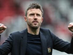 Man Utd ponúkne Michaelovi Carrickovi prácu manažéra ako rozhovory s „prvou voľbou“. Tréner Manchestru United Michael Carrick