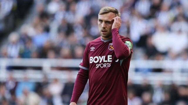 Jarrod Bowen z West Ham United ukazuje skľúčenosť počas zápasu Premier League medzi Newcastle United a West Ham United v St. James's Park v Newcastle, Spojené kráľovstvo, 17. mája 2026. (Foto MI News/NurPhoto cez Getty Images)