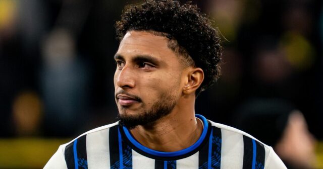 Man Utd „dostal prestupovú zelenú“ a podpísal brazílsku hviezdu, ktorá nahradí Casemira | Futbal | Šport
