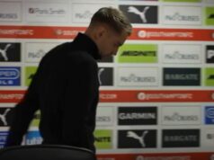 Manažér Southamptonu vypadol z tlačovej konferencie po „podvádzajúcej“ otázke | Futbal | Šport Manažér Southamptonu vypadol z tlačovej konferencie po „podvádzajúcej“ otázke | Futbal | Šport