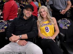 Manželka Ramsa QB Matthewa Stafforda Kelly odhaľuje dramatický dôvod prestávky podcastov, pretože pripúšťa, že sa to možno nikdy nevráti Kelly Stafford, manželka hviezdy Rams Matthew Stafforda, prezradila, prečo zastavila svoj podcast