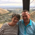 Veľký Essendon Geoff Burdett je zobrazený so svojou manželkou Mary-Anne, ktorá odhalila strašnú daň za svoj boj s demenciou.