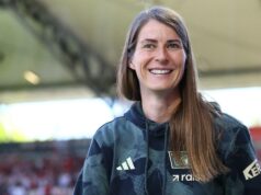 Marie-Louise Eta sa stala prvou ženskou hlavnou trénerkou, ktorá vyhrala zápas Bundesligy Marie-Louise Eta sa stala prvou ženskou hlavnou trénerkou, ktorá vyhrala zápas Bundesligy