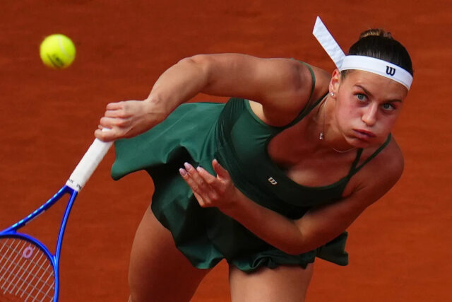 Marta Kostyuková sa po tituloch v Madride a Rouene odhlásila z turnaja Italian Open s fyzickými problémami
