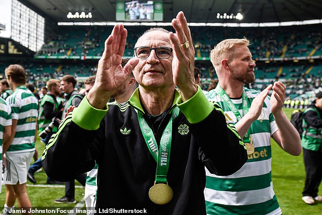 Martin O'Neill volá investorovi Hearts Tonymu Bloomovi kvôli obvineniu z Martin O'Neill spochybnil tvrdenie Tonyho Blooma, že hráči Hearts boli napadnutí