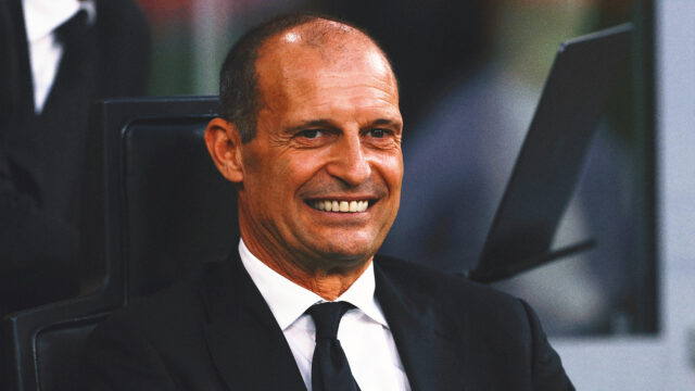 Massimiliano Allegri podpísal s Neapolom dvojročnú zmluvu, ktorou nahradí Antonia Conteho
