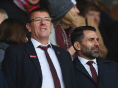 Matt Le Tissier kritizuje rozhodnutie EFL v Southamptone, v ktorom tvrdí, že Saints sú „súdení za vraždu“ Matt Le Tissier trafil a, čo vidí, ako nadmerný trest pre Southampton