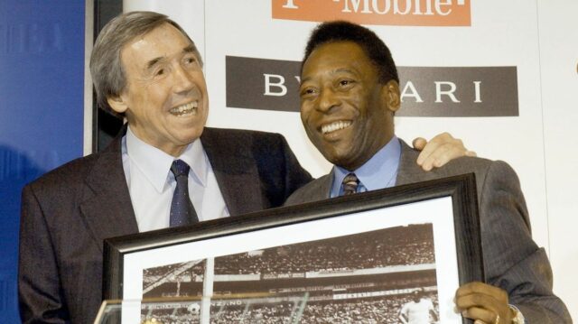 Futbaloví velikáni Gordon Banks a Pele – s obrazom „záchrany storočia“ 