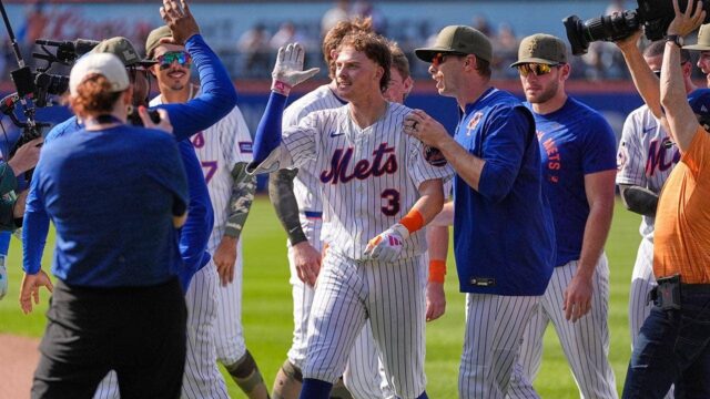 Mets odchádza z Yankees v 10. smene, aby vyhral prvú sériu Subway v roku 2026
