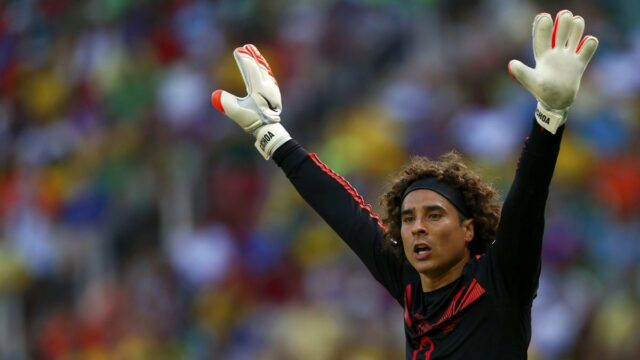 Mexická brankárska legenda Guillermo Ochoa po majstrovstvách sveta vo futbale 2026 odíde do dôchodku
