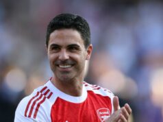 Mikel Arteta porazený bývalým rivalom z Chelsea k hlavnej cene napriek tomu, že si nabral ďalší gong Mikel Arteta