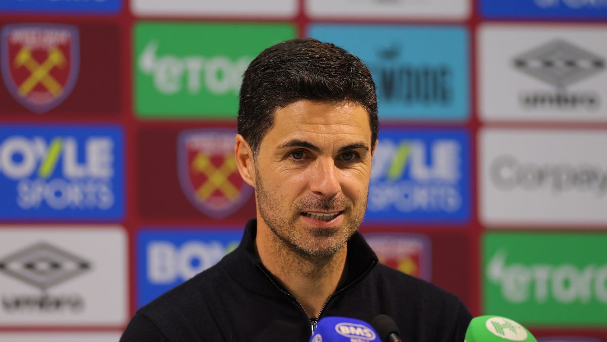 Mikel Arteta potvrdil druhú ranu zranenia Arsenalu po tom, čo Ben White odkulhal vo West Hame