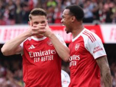 Mikel Arteta predviedol majstrovský ťah, keď Arsenal porazil Fulham a dostal sa šesť bodov pred Man City Viktor Gyokeres strelil dva góly a ďalší zariadil pre Arsenal
