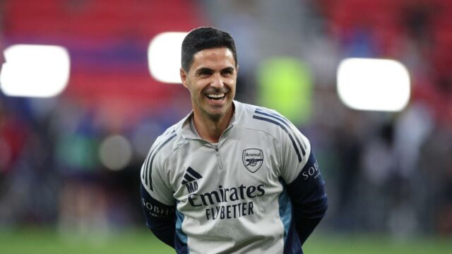 Mikel Arteta vyzýva Arsenal, aby „vlastnil“ finále Ligy majstrov
