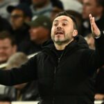 "Musíme byť sebavedomí a pozitívni," hovorí De Zerbi, keď Tottenham sleduje historické víťazstvo v Chelsea, aby si zabezpečil miesto v Premier League.