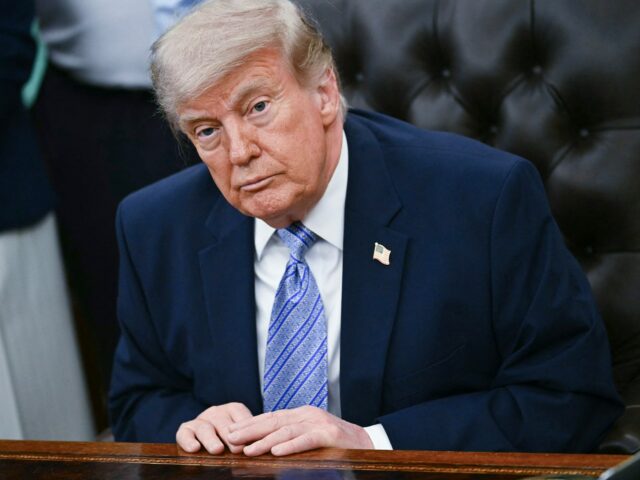 NAŽIVO: Trump hovorí, že dohoda s Iránom je „z veľkej časti prerokovaná“; Pakistan hovorí, že rokovania čoskoro | Správy z Gazy
