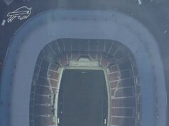 NFL odhaľuje deň otvorenia nového Billsovho štadióna, keď tím dosiahne vrchol svojho domova v hodnote 2,2 miliardy dolárov Bills zdieľal tento letecký záber na nový štadión Highmark po prezradení otváracej časti