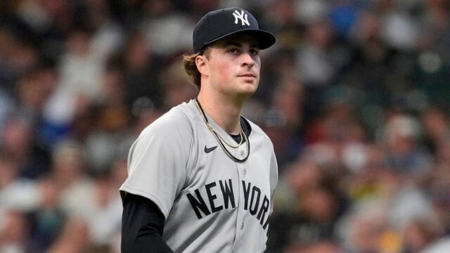 Nadhadzovač Yankees Cam Schlittler zodpovedá míľniku Waltera Johnsona z roku 1913
