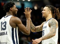 Najlepší priateľ Brandona Clarkea vzdáva srdcervúcu poctu po tom, čo hviezda NBA zomrela vo veku 29 rokov Jaren Jackson Jr sa podelil so srdcervúcim holdom bývalému spoluhráčovi Brandonovi Clarkovi