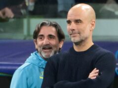Najnovšia budúcnosť Pepa Guardiolu, keďže blízky spojenec z Man City sa chystá vo významnom náznaku odísť Tréner Manchestru City Pep Guardiola a jeho kondičný tréner Lorenzo Buenaventura (vľavo)
