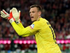 Najnovšie z Arsenalu: Ďalší potvrdený prestup, keďže hviezda priznáva budúcnosť, nie je na ňom, aby rozhodol MNÍCHOV, NEMECKO - 26. SEPTEMBRA: Karl Hein, brankár Werderu Brémy, reaguje počas zápasu Bundesligy medzi FC Bayern Mníchov a SV Werder Brémy v Allianz Arene 26. septembra 2025 v nemeckom Mníchove. (Foto: Alexander Hassenstein/Getty Images)