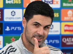 Najnovšie z Arsenalu: Dvojnásobné zvýšenie, ako cieľ 80 miliónov libier odhaľuje, že ho hviezdy Gunners kontaktovali Manažér Arsenalu Mikel Arteta sa zúčastňuje tlačovej konferencie v Sobha Realty Training Center 21. mája 2026 v Londýne Colney