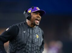 Najvyšší súd USA zamietol pokus NFL posunúť prípad rasizmu na arbitráž | Správy o americkom futbale Najvyšší súd USA zamietol pokus NFL posunúť prípad rasizmu na arbitráž | Správy o americkom futbale