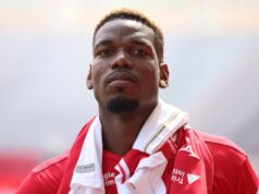 Návrat Paula Pogbu zo zákazu dopingu a pravda za nočnou morou medicíny v Monaku Francúzsky stredopoliar Monaka #08 Paul Pogba sa pozerá počas rozcvičky pred francúzskym futbalovým zápasom L1 medzi AS Monaco a AJ Auxerre na Stade Louis II.