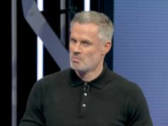 Neoceniteľná reakcia Jamieho Carraghera ako Patricka Vieiru predpovedala zostup Tottenhamu Jamie Carragher reagoval neoceniteľne na komentáre Patricka Vieru z Tottenhamu