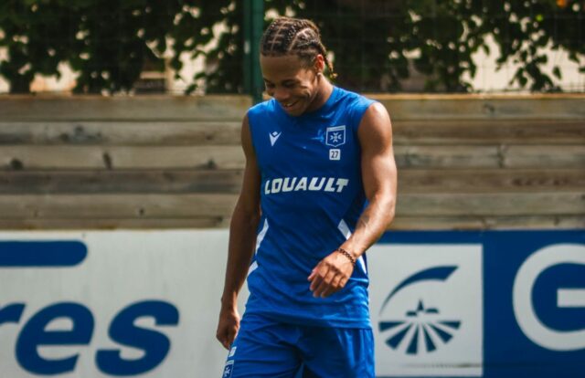 Newcastle hľadá potenciálny ťah pre Kévina Danoisa z Auxerre
