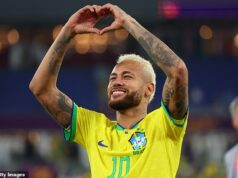 Neymarovi (34) odovzdal Carlo Ancelotti ohromujúce odvolanie z Brazílie na majstrovstvá sveta – DVE hviezdy Premier League sú brutálne zbité. Neymar, rekordný strelec Brazílie, ktorý je teraz späť v Santose, je predurčený na svoje štvrté majstrovstvá sveta