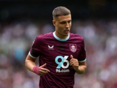 Nottingham Forest, Everton a Bournemouth sú v kontakte, aby podpísali Maxime Esteve z Burnley Nottingham Forest, Everton a Bournemouth sú v kontakte, aby podpísali Maxime Esteve z Burnley
