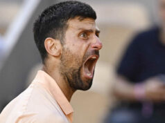 Novak Djokovič podal počas zápasu Roland Garros proti Joaovi Fonsecovi silnú sťažnosť Novak Djokovič podal počas zápasu Roland Garros proti Joaovi Fonsecovi silnú sťažnosť