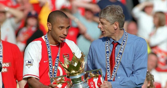 Nový dokument Arsenal poskytuje nový pohľad na Invincibles ako klub Nový dokument Arsenal poskytuje nový pohľad na Invincibles ako klub na pokraji slávy | Futbal | Šport