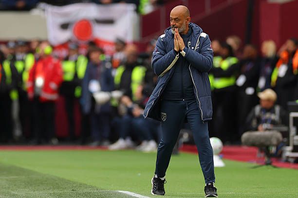 Nuno Espirito Santo kritizoval funkcionárov po kontroverznej výzve VAR proti Arsenalu