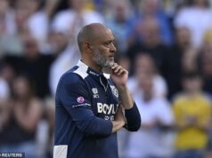 Nuno Espirito Santo sa chystá vyhodiť z West Hamu po zostupe z Premier League – a s manželkou hráča, ktorá na neho zaútočila po tom, čo opustil jej manžela „bez zvláštneho dôvodu“ Nuno Espirito Santo sa chystá vyhodiť z West Hamu po zostupe z Premier League – a s manželkou hráča, ktorá na neho zaútočila po tom, čo opustil jej manžela „bez zvláštneho dôvodu“