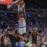 Dnešné výsledky play-off NBA: OG Anunoby po zranení skončil dobre, aby pomohol Knicks zvládnuť prvý zápas v OT