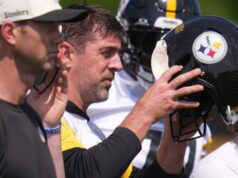 Obranca Steelers Aaron Rodgers hovorí, že rok 2026 je jeho posledná sezóna v NFL Obranca Steelers Aaron Rodgers hovorí, že rok 2026 je jeho posledná sezóna v NFL