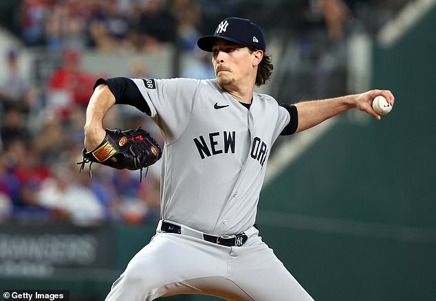 Obrovská rana pre New York Yankees, keďže hviezdny nadhadzovač Max Yankees utrpeli veľkú ranu po umiestnení nadhadzovača Maxa Frieda na listinu zranených