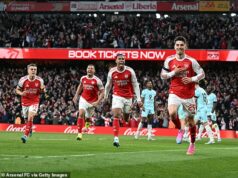 Odhalené: Ako sa Arsenal dostal z neposlušného kroku Premier League, aby sa stal anjelom VAR – ako je odhalený pozoruhodný rekord disciplíny Gunners Arsenal je majstrom Premier League a počas tohto procesu sa stal anjelmi VAR