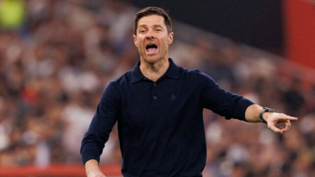 Odhalil postoj Chelsea k angažovaniu Xabiho Alonsa ako budúceho manažéra
