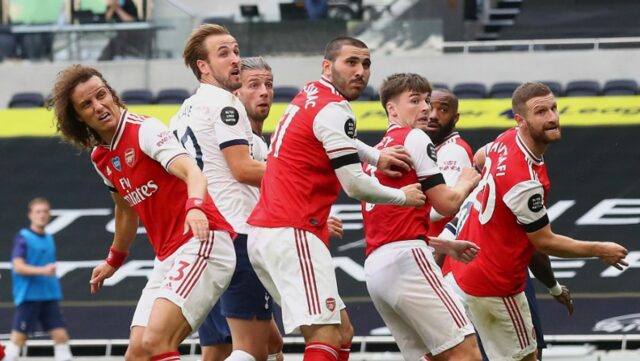 Bývalý obranca Tottenhamu Hotspur Toby Alderweireld skóroval proti Arsenalu v roku 2020