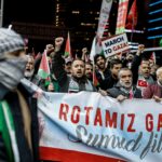 Odsúdenie a protesty proti izraelskému náletu na flotilu pomoci v Gaze | Slučka