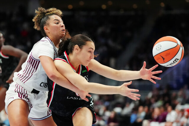 WNBA dnes skóruje Tempo vs Fire Carla Leite