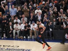 Ohromujúca suma, ktorú dvaja fanúšikovia Knicks zaplatili za miesta na kurte v potenciálnom zápase tímu finále NBA Jeden fanúšik Knicks zaplatil viac ako 279 000 dolárov za pár lístkov, ak sa tím dostane do finále NBA