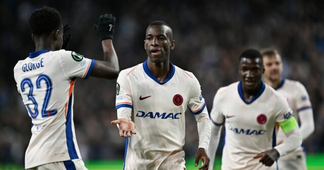 Osem hviezd, ktoré možno už nikdy nebudú hrať za Chelsea, pretože hrozí veľká prestavba | Futbal | Šport
