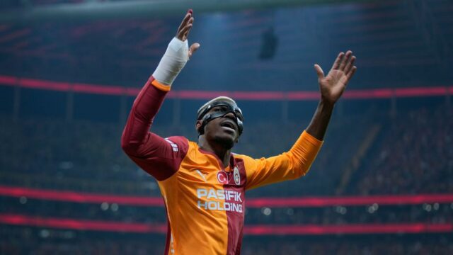 Osimhen pridal v Turecku ďalšiu trofej, s Galatasarayom ​​zdvihol po sebe nasledujúce tituly v Superlige
