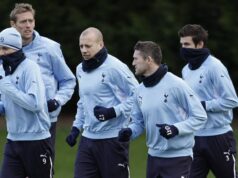 Otázka z Tottenhamu spôsobila, že bývalý muž z Leedsu vypadol z rozhovoru po štvorslovnej odpovedi Šéf Ferencvarosu Robbie Keane